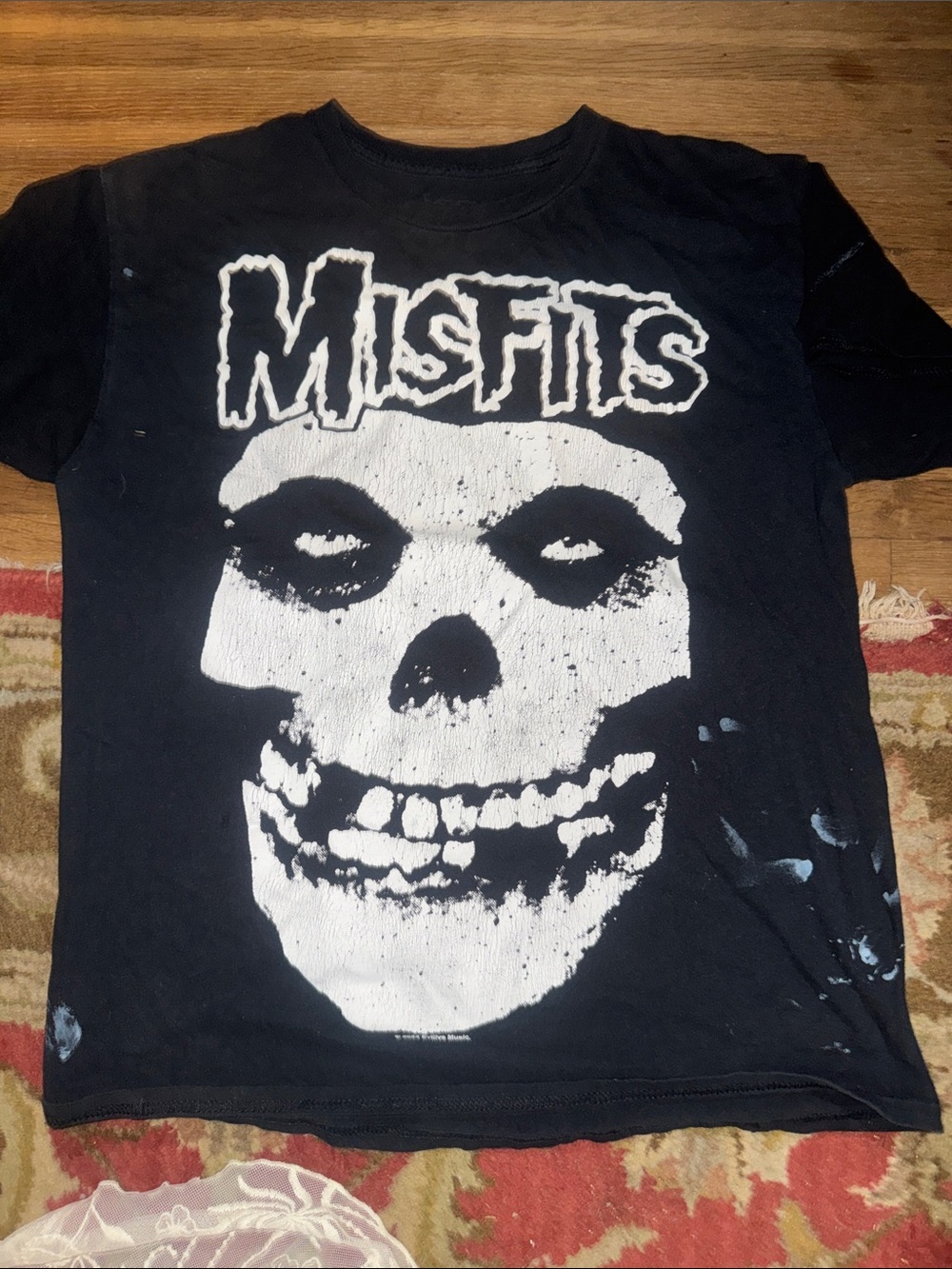 Official Misfits Fiend Skull Band T-Shirt | Distressed Punk Rock Tee (Size Large